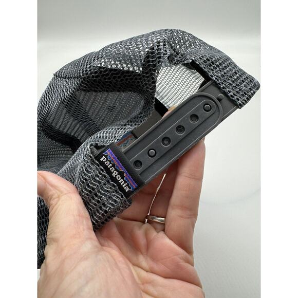 Patagonia Gray P-6 Logo Trucker Hat Mesh Snap Back Organic Cotton Hat Cap OSFM - Picture 8 of 9